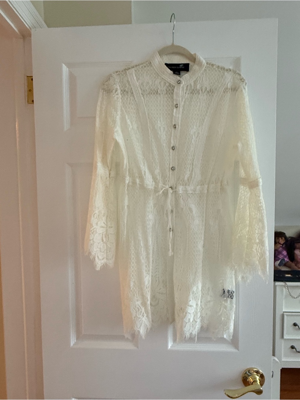 Colleen Lopez Ivory Lace Button-Up Blouse